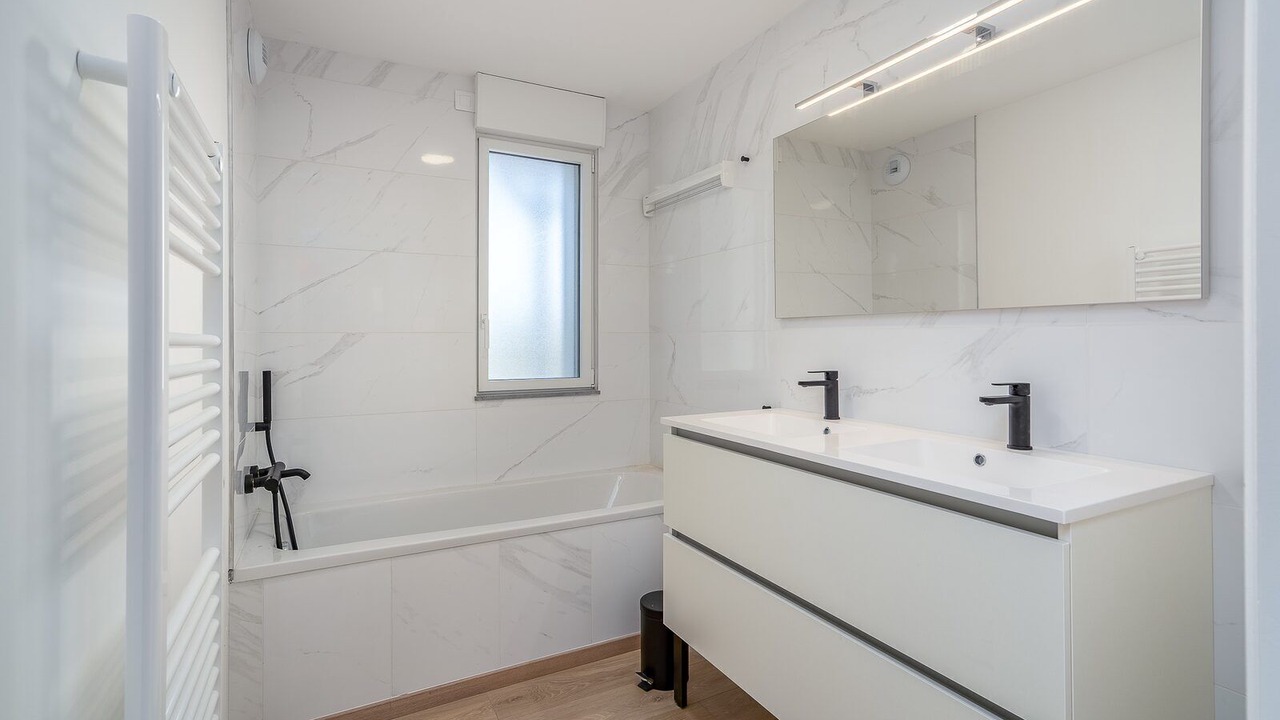 Photo of Bathroom in Camiers