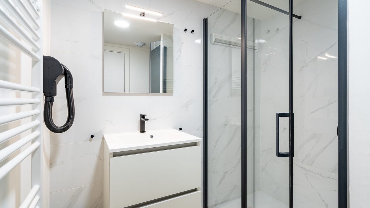 Photo of Bathroom in Camiers