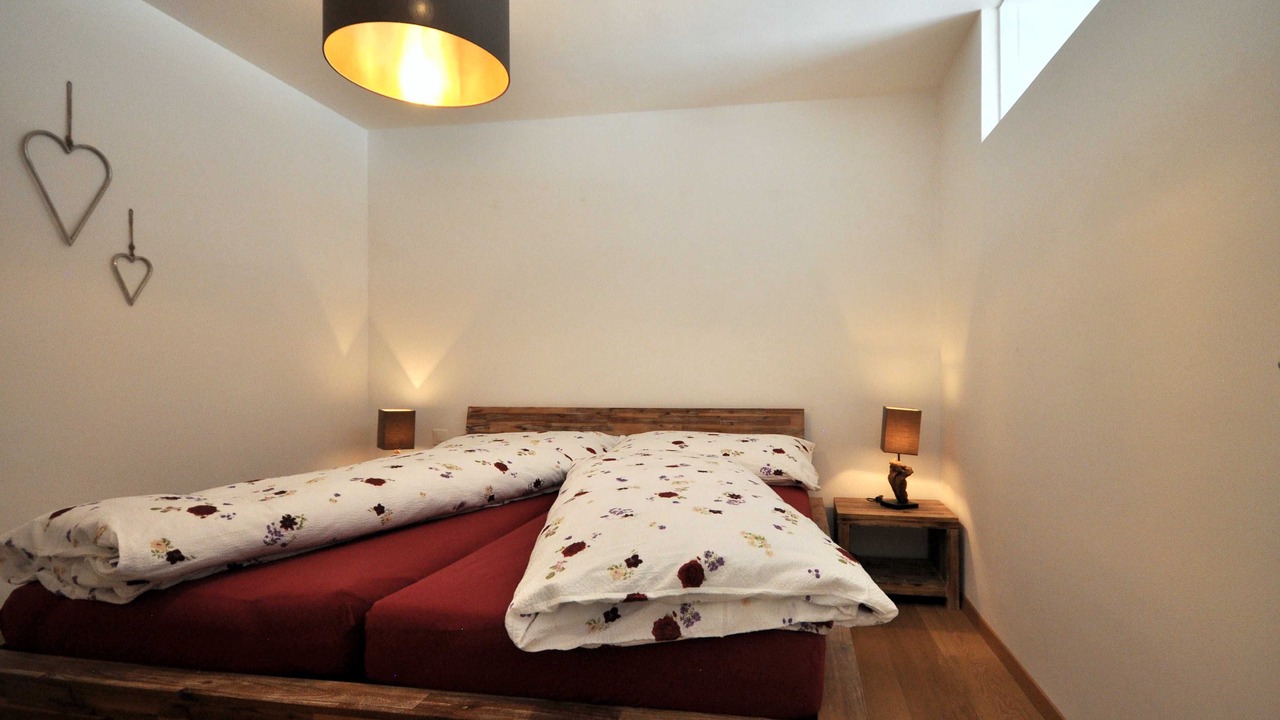 Photo of Bedroom in Engadin Scoul