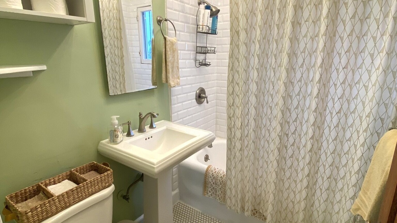 Photo of Bathroom in Fort MacArthur