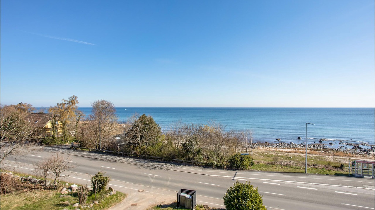 Photo of Others in Sandkaas