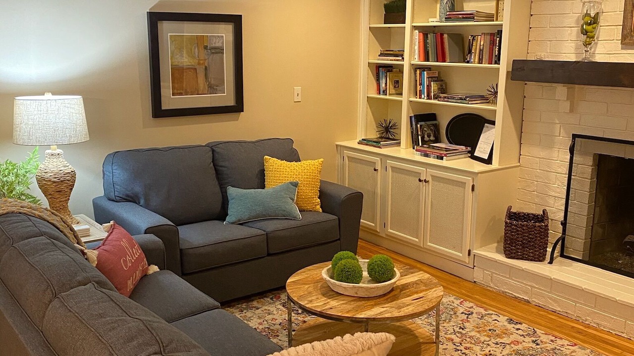 Photo of Livingroom in Tulsa