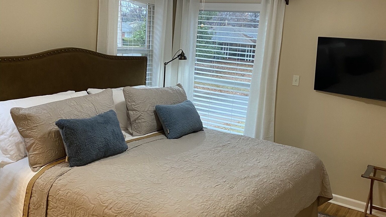 Photo of Bedroom in Tulsa
