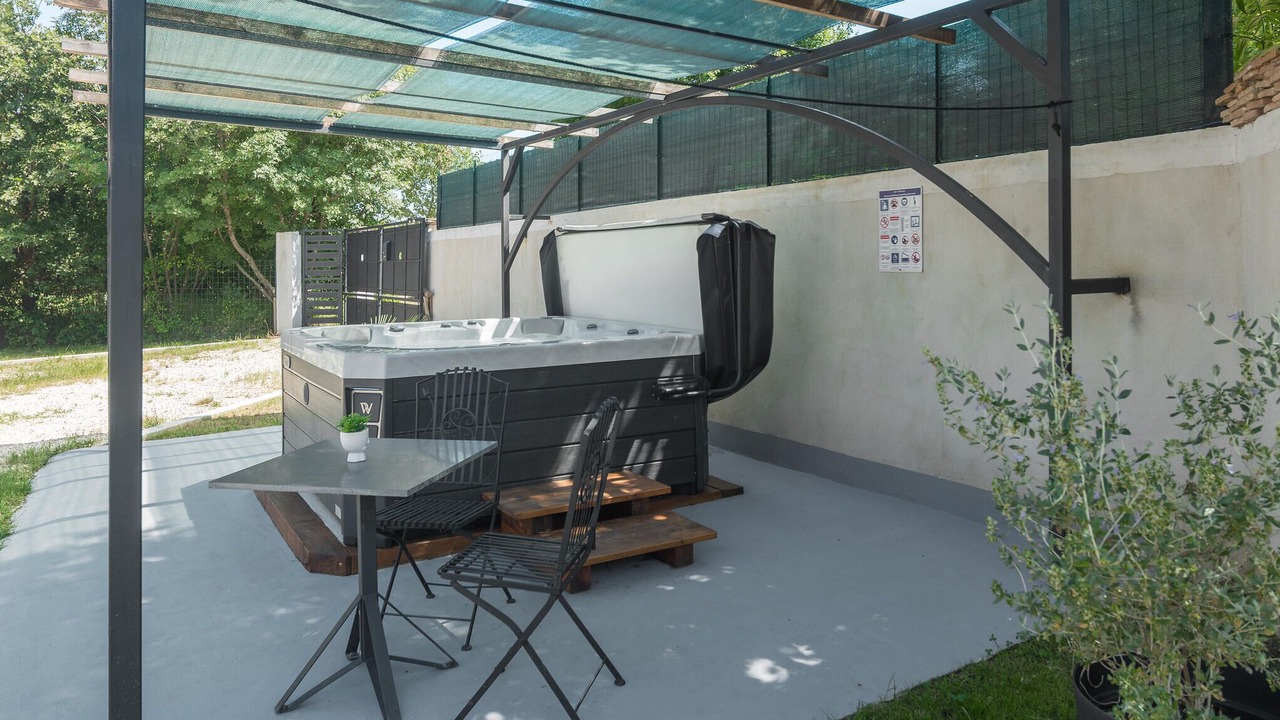 Photo of Patio Balcony in Zminj