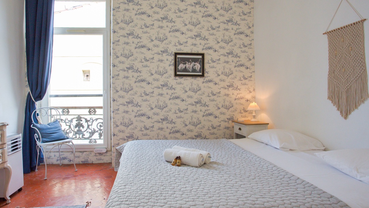 Photo of Bedroom in Opera