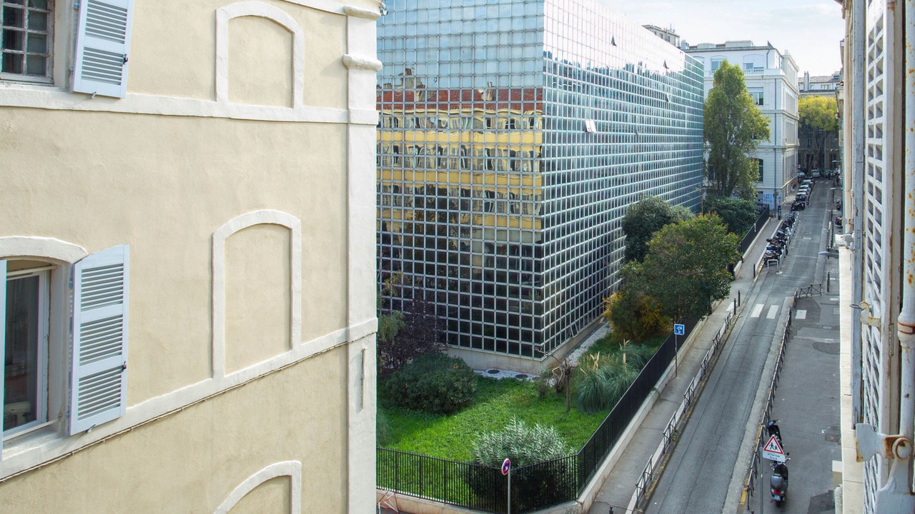 Photo of Others in Opera