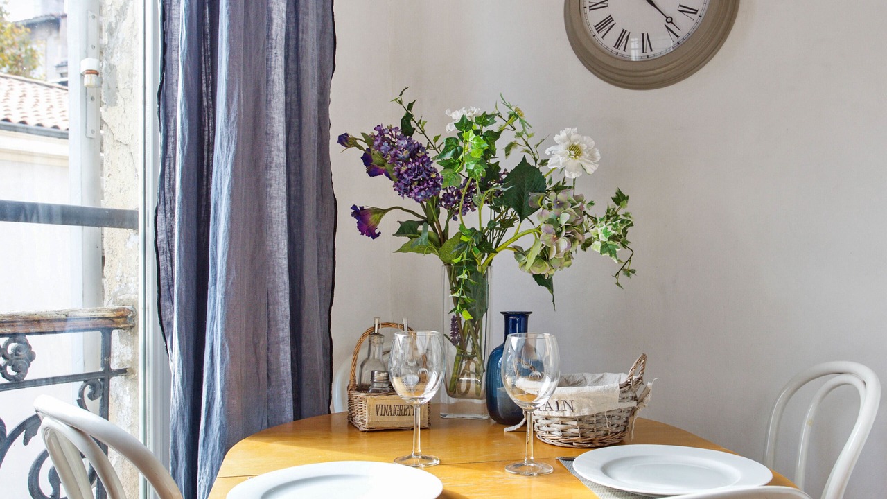 Photo of Others in Opera