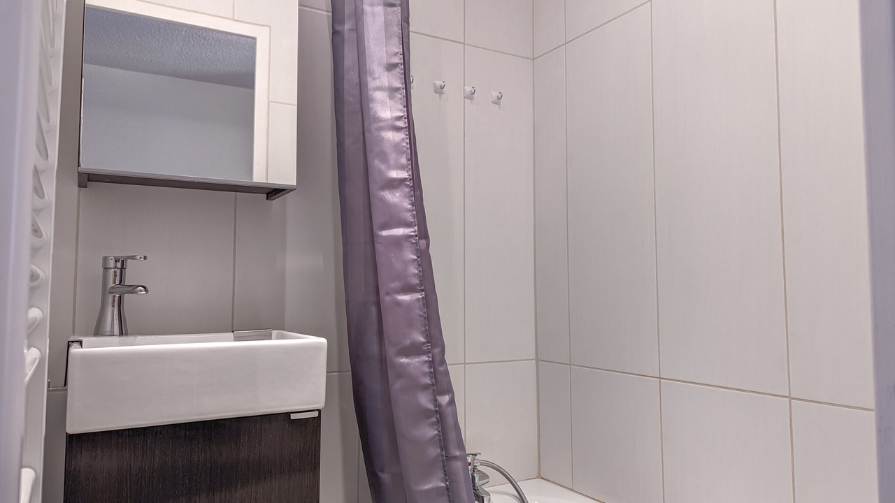 Photo of Bathroom in Viel-Alpe