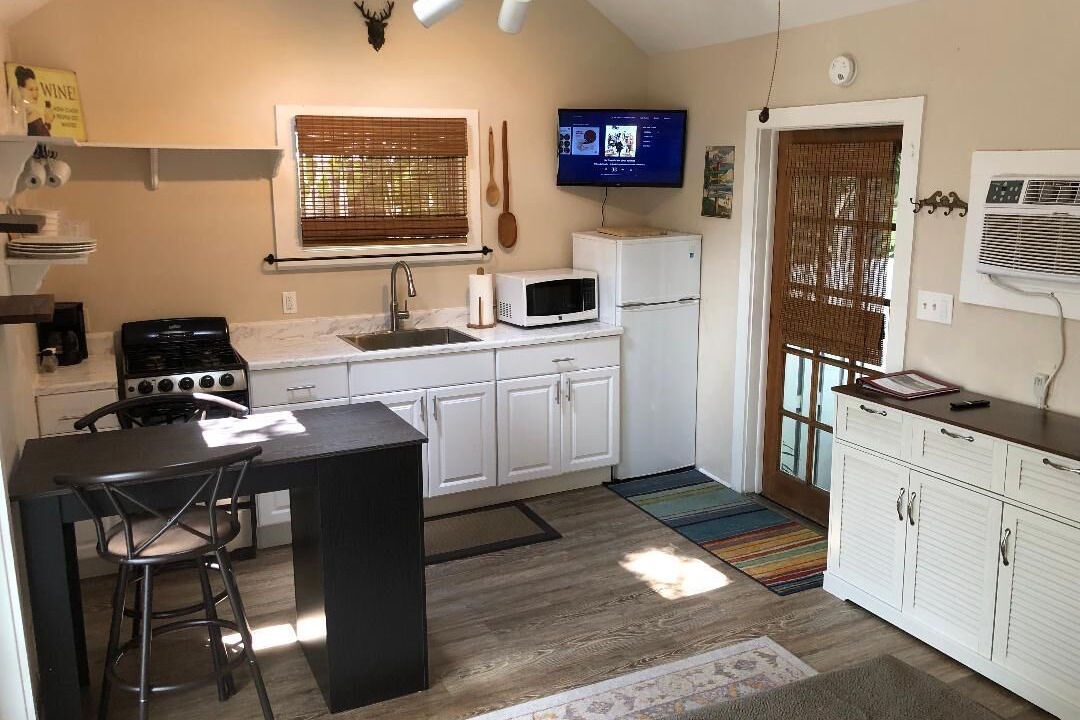 Photo of Kitchen in Key West Historic District