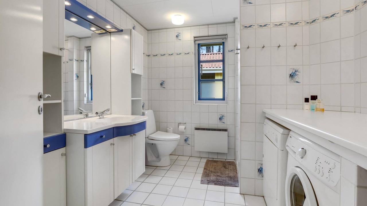 Photo of Bathroom in Pedersker