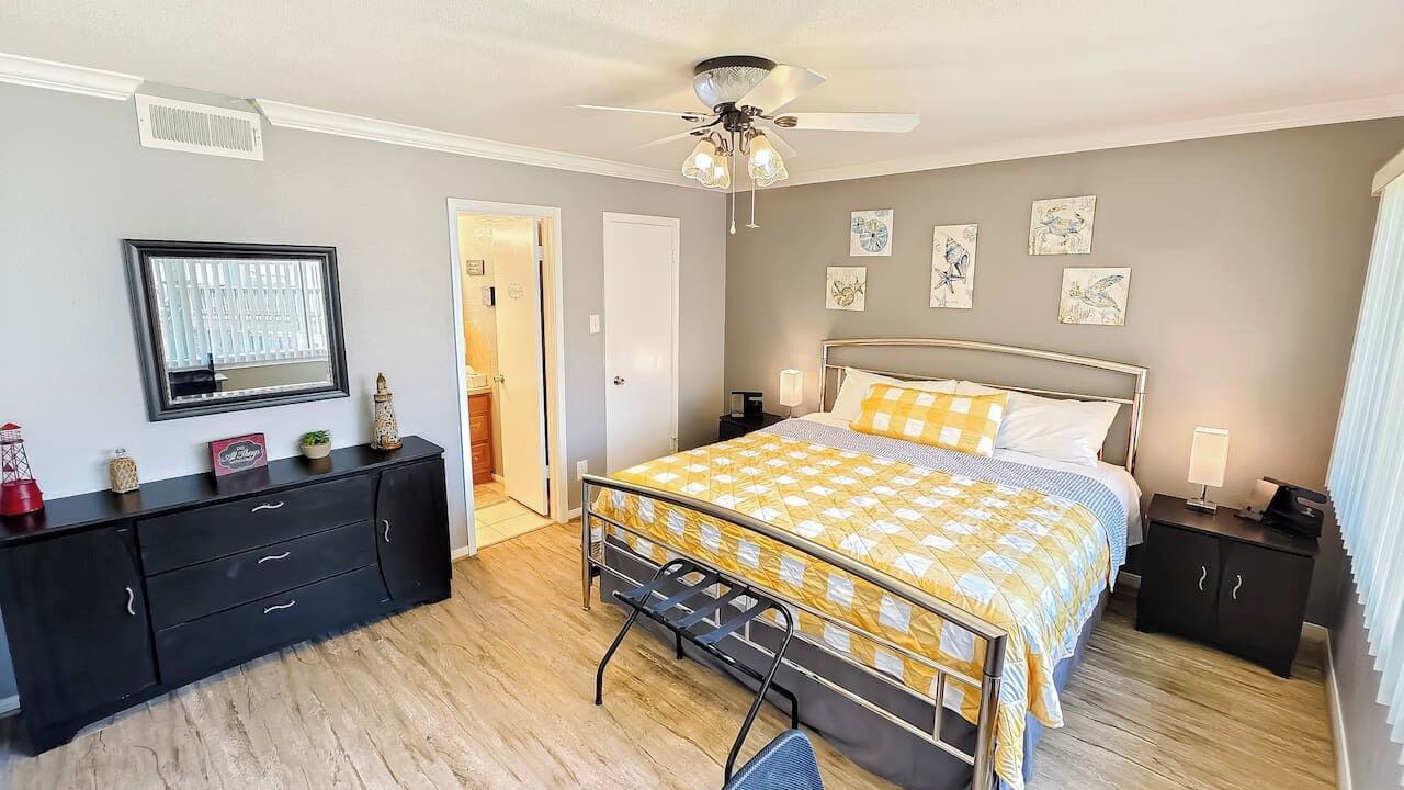 Photo of Bedroom in Walden on Lake Conroe
