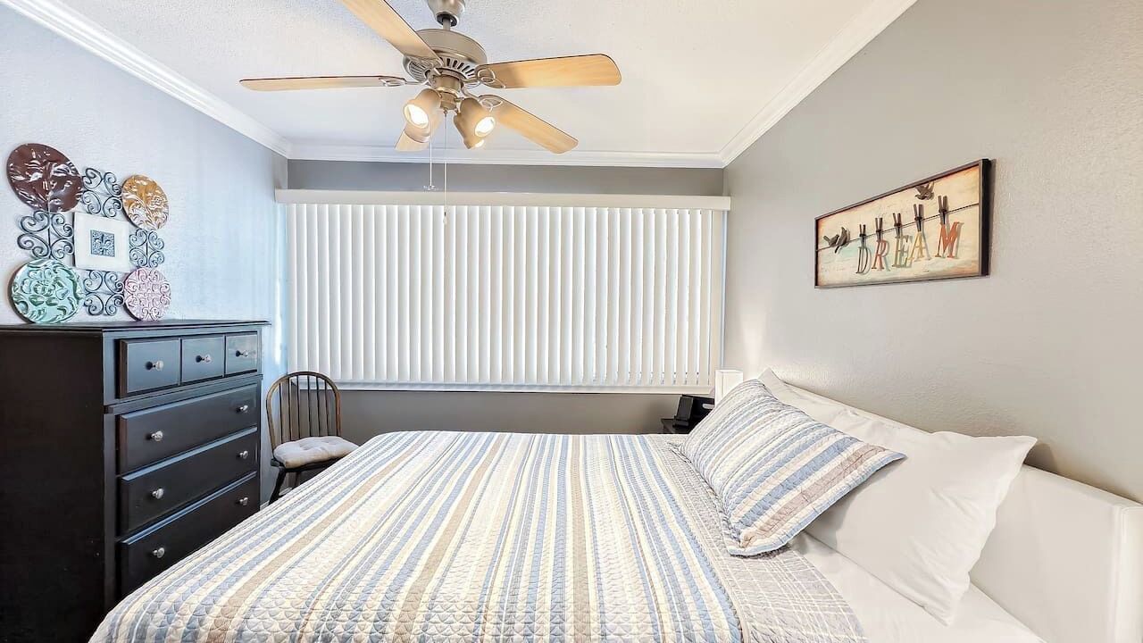 Photo of Bedroom in Walden on Lake Conroe