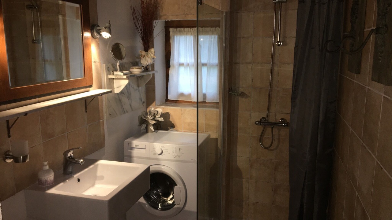 Photo of Bathroom in Saint-Jean-de-Sauves