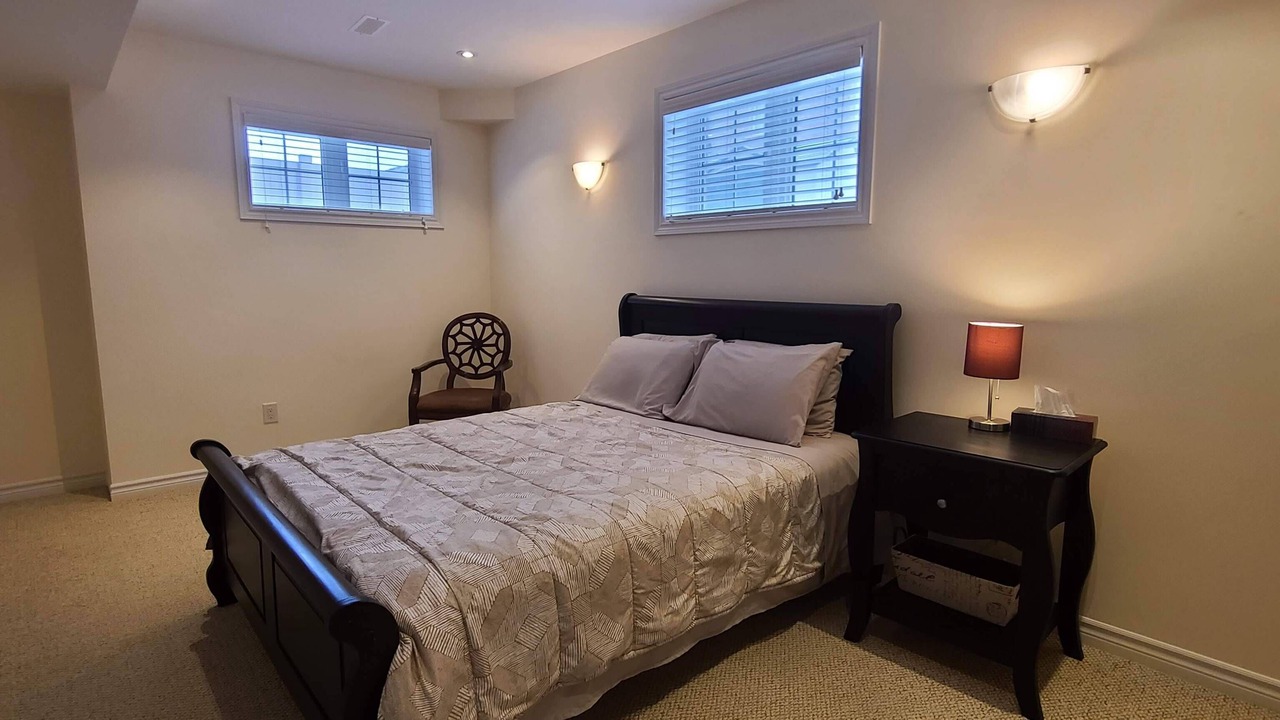 Photo of Bedroom in Richmond Hill