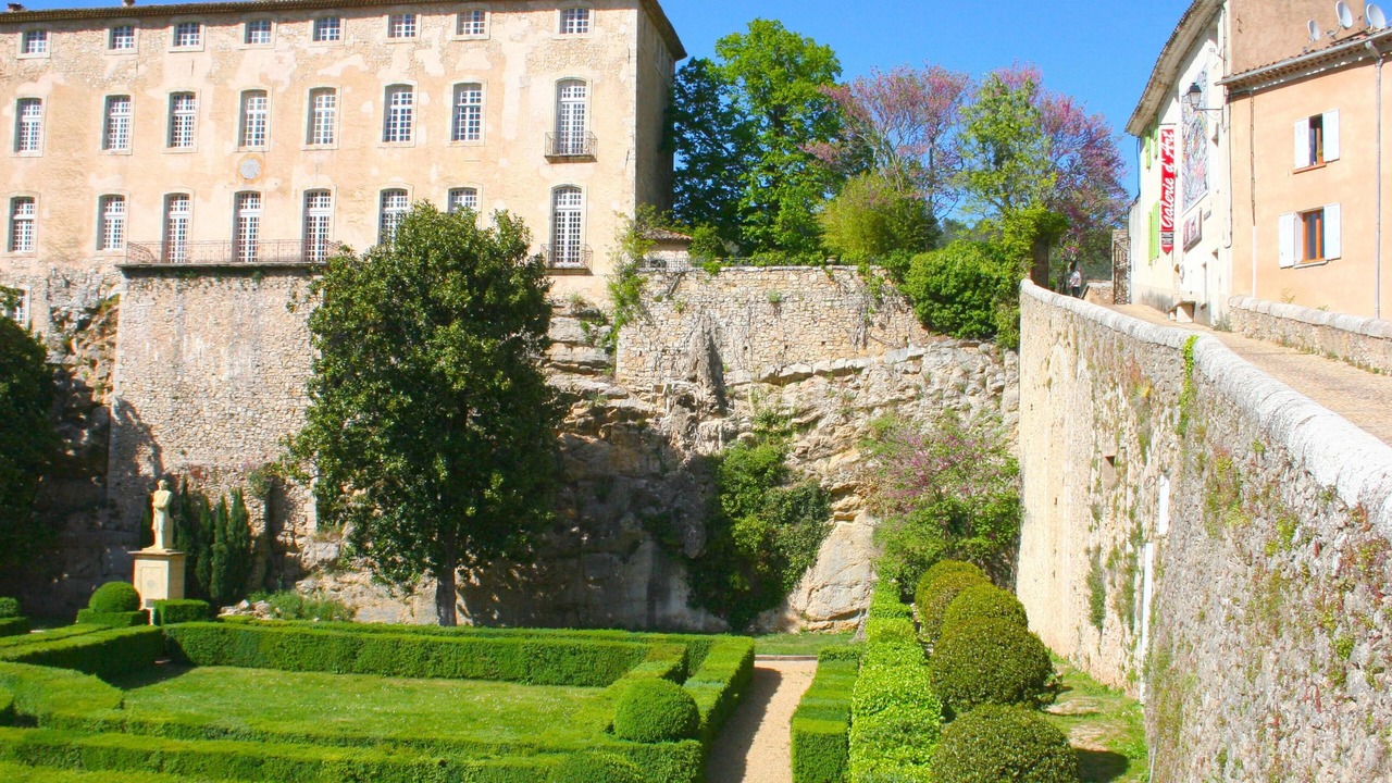 Photo of Others in Massebœuf