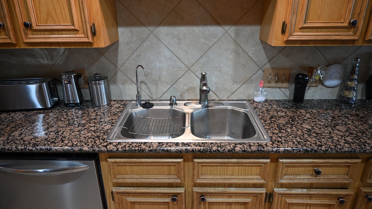 Photo of Kitchen in George Bush Park/Eldridge