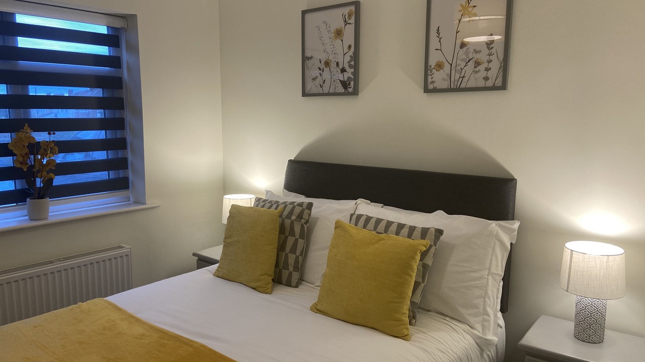 Photo of Others in Netley