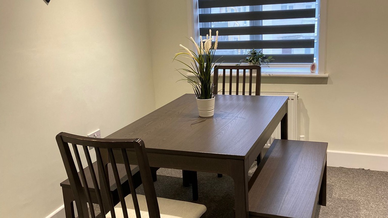 Photo of Others in Netley