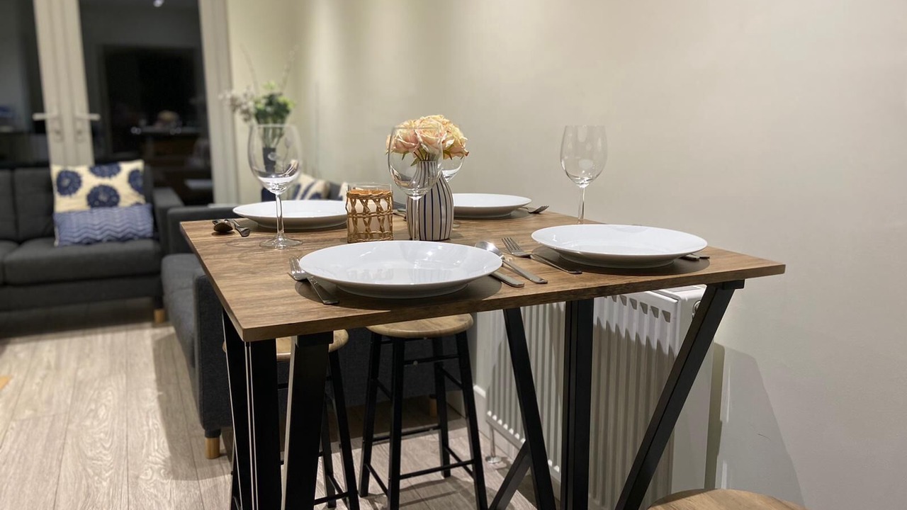 Photo of Others in Netley