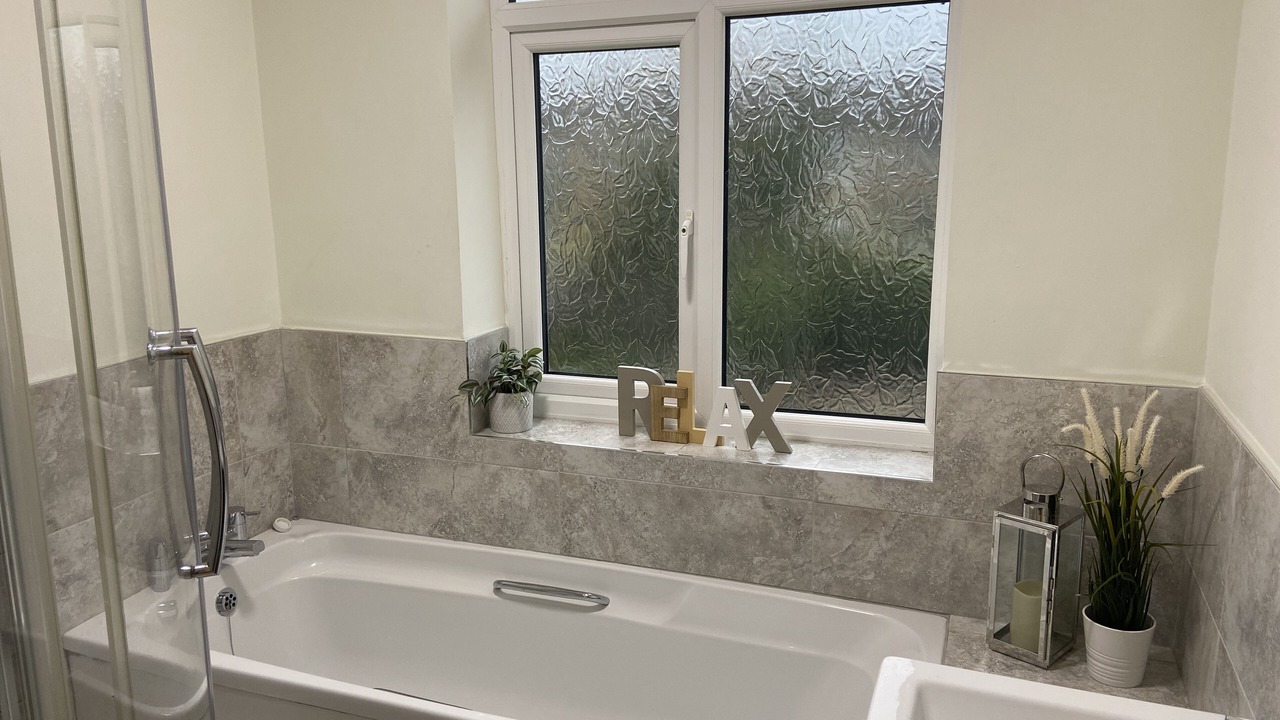 Photo of Bathroom in Netley