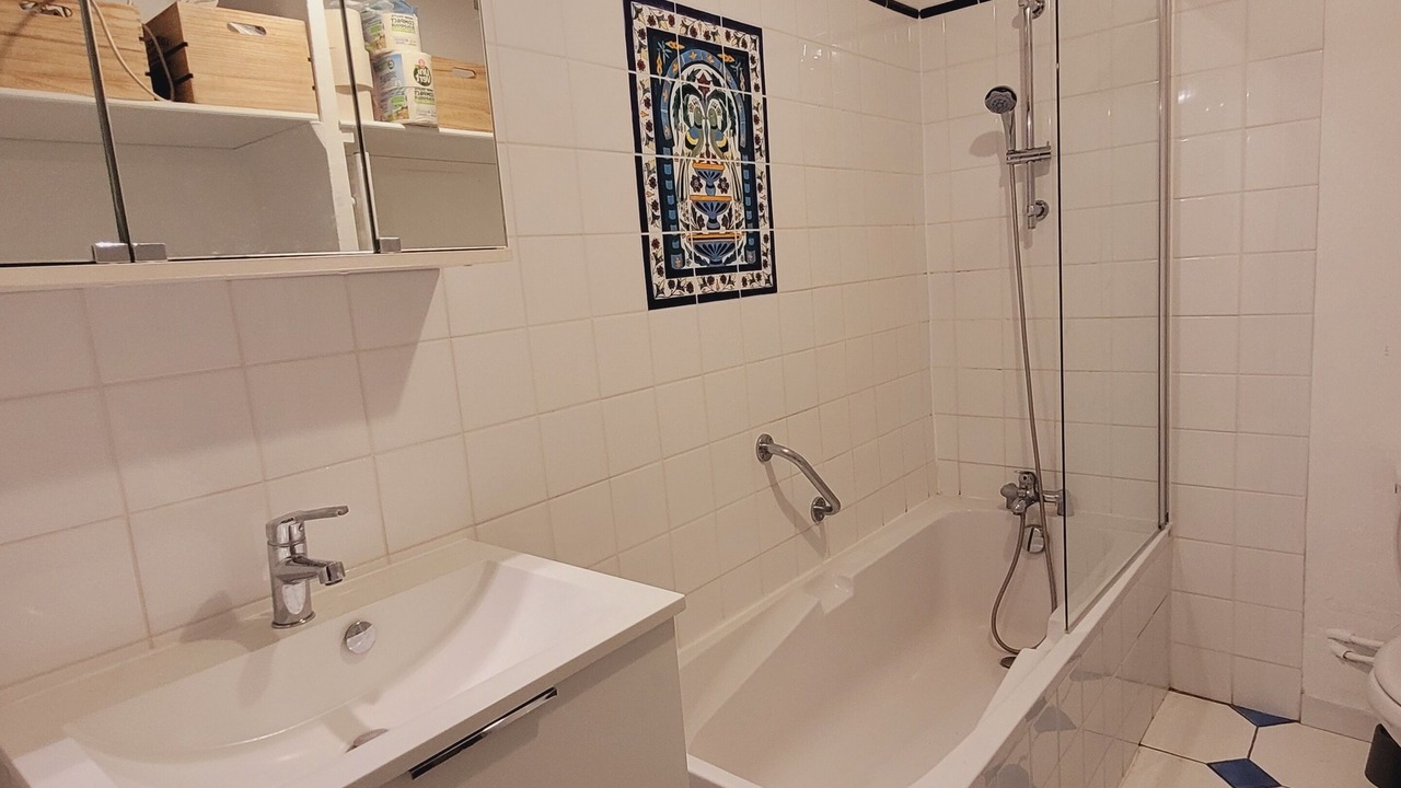 Photo of Bathroom in La Laupie