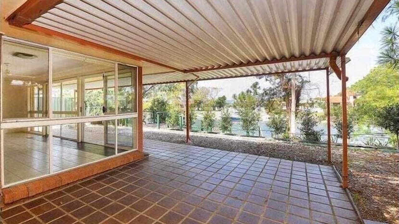 Photo of Patio Balcony in Mermaid Waters