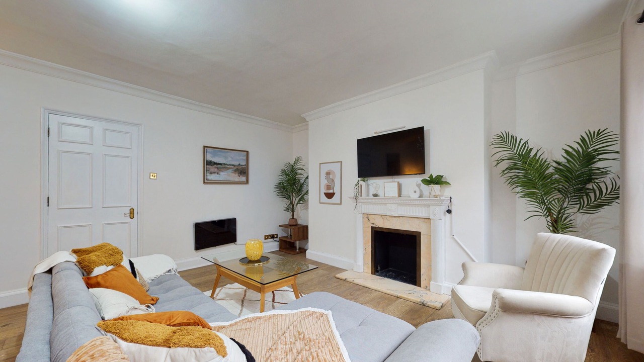 Photo of Livingroom in Mayfair