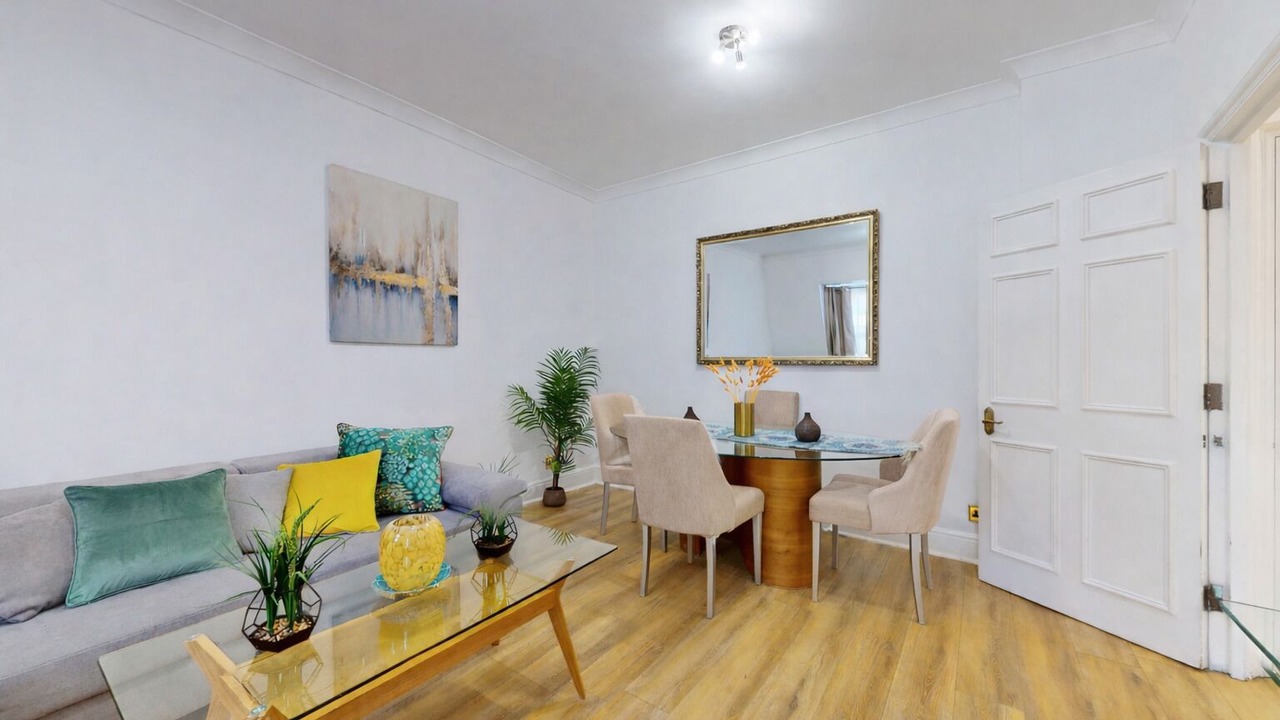 Photo of Others in Mayfair