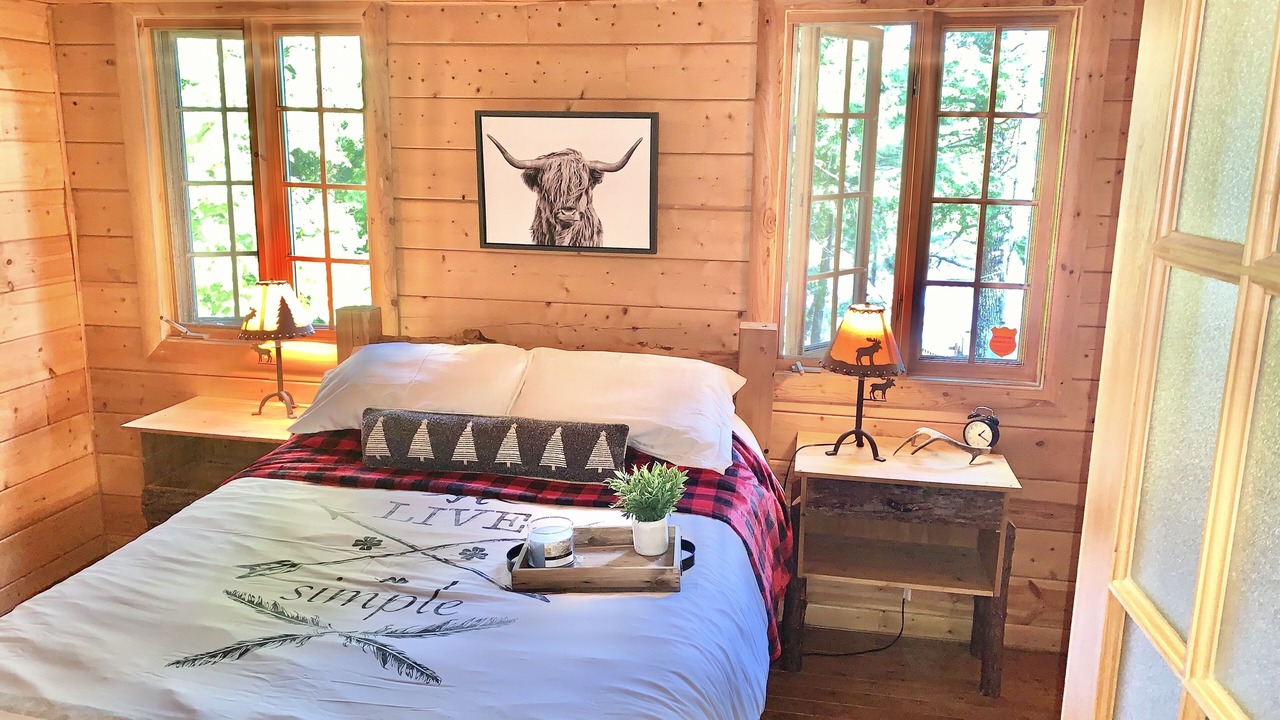 Photo of Bedroom in Mauricie