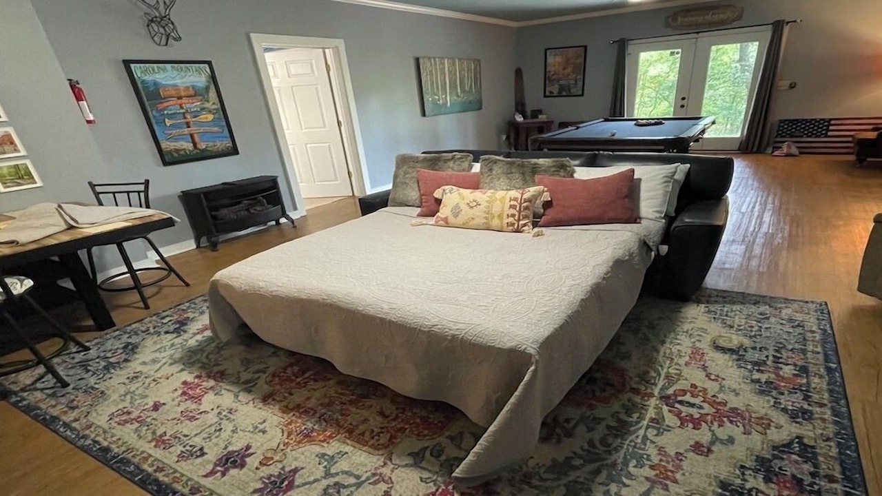 Photo of Bedroom in East Ellijay
