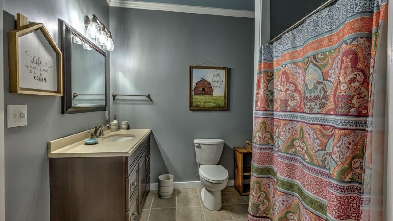 Photo of Bathroom in East Ellijay
