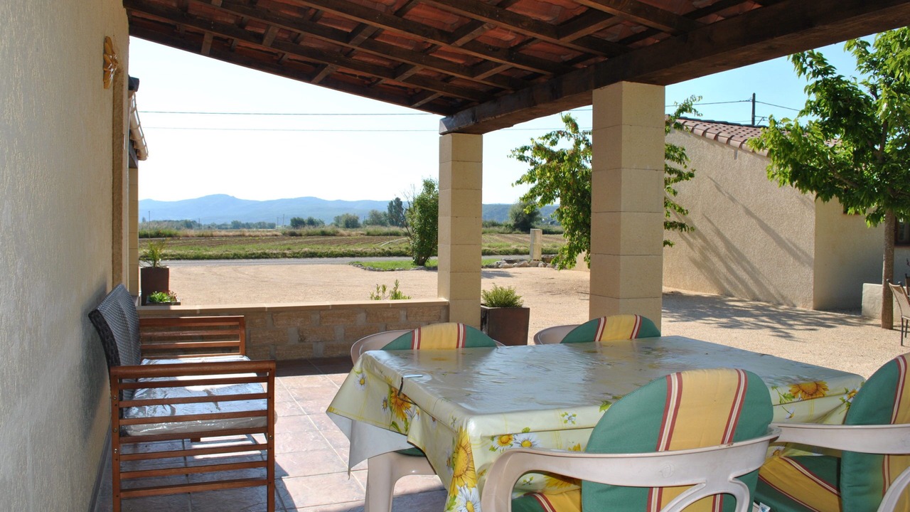 Photo of Outdoor in Banne