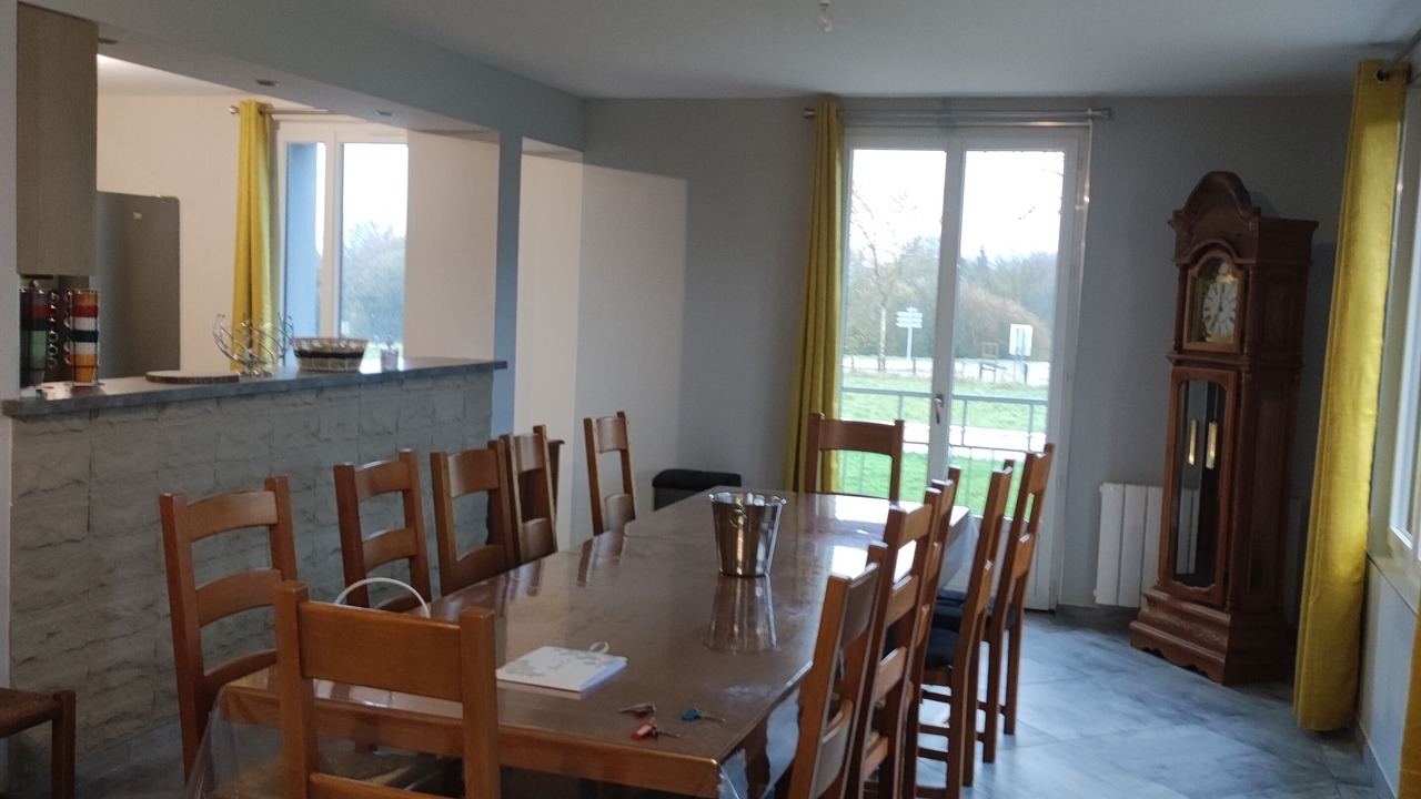 Photo of Others in La Haye