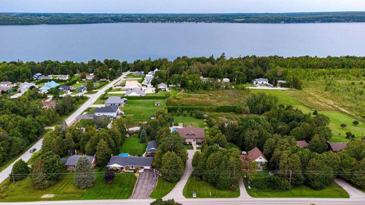 Photo of Outdoor in Colpoys Bay