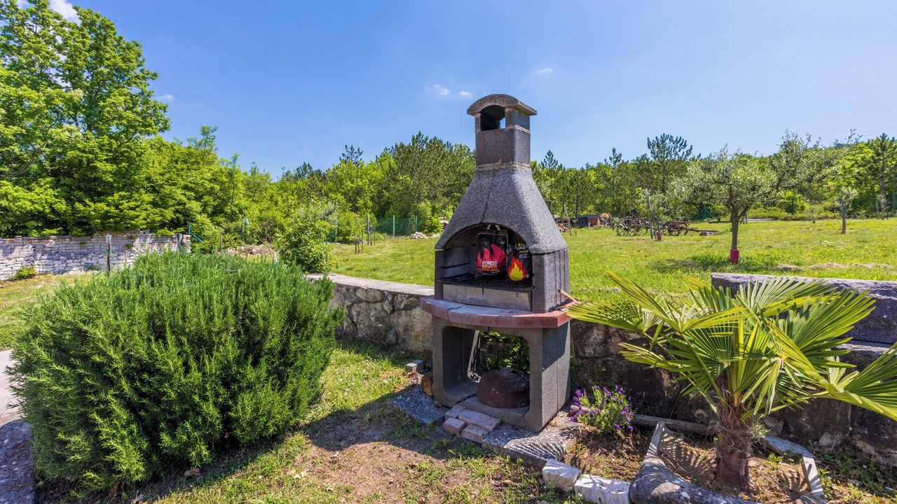 Photo of Outdoor in Rogocana