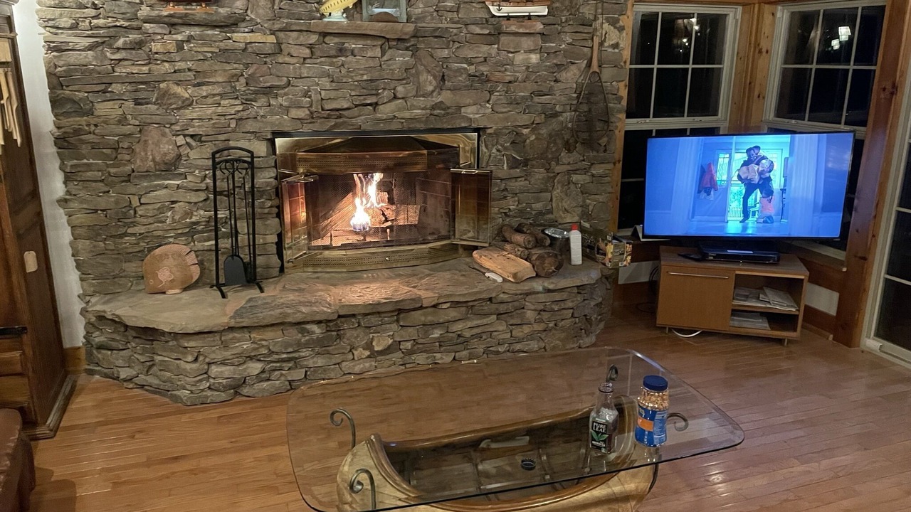 Photo of Livingroom in Big Creek