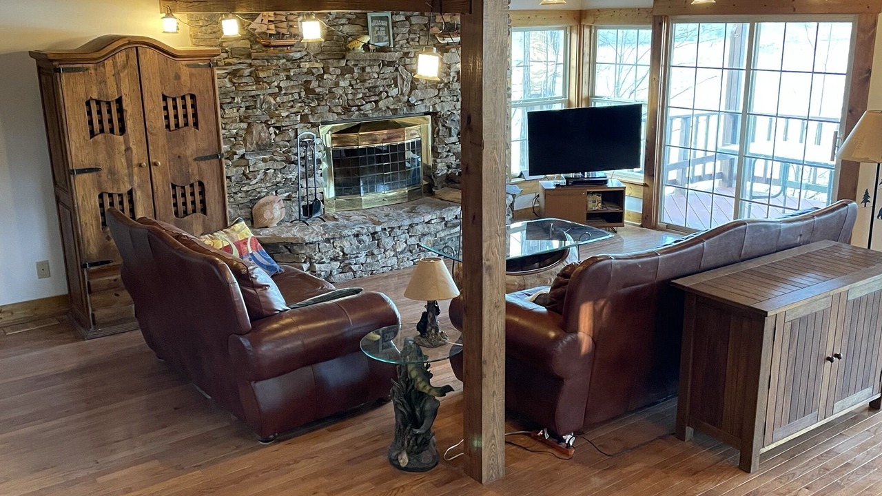 Photo of Livingroom in Big Creek