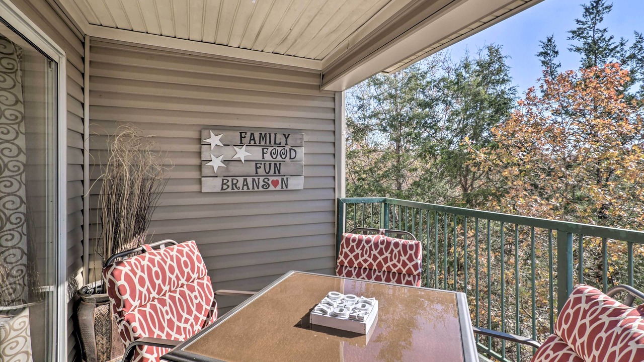 Photo of Patio Balcony in Branson