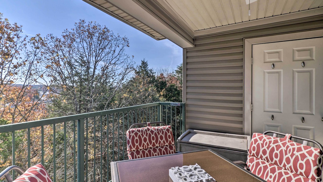 Photo of Patio Balcony in Branson