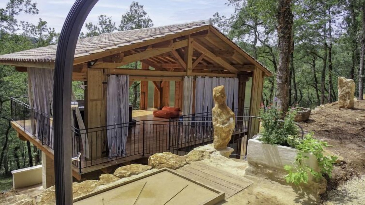 Photo of Outdoor in Blanquefort-sur-Briolance
