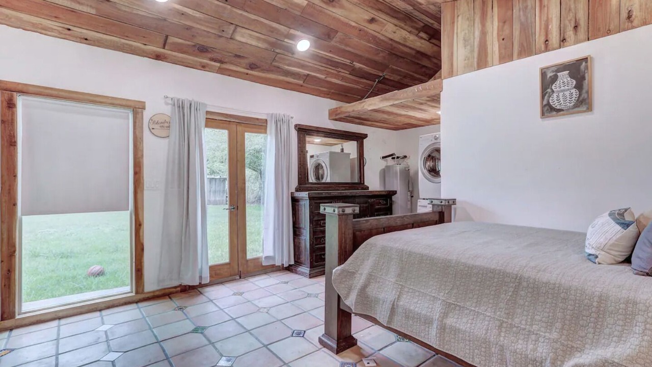 Photo of Bedroom in Hutto