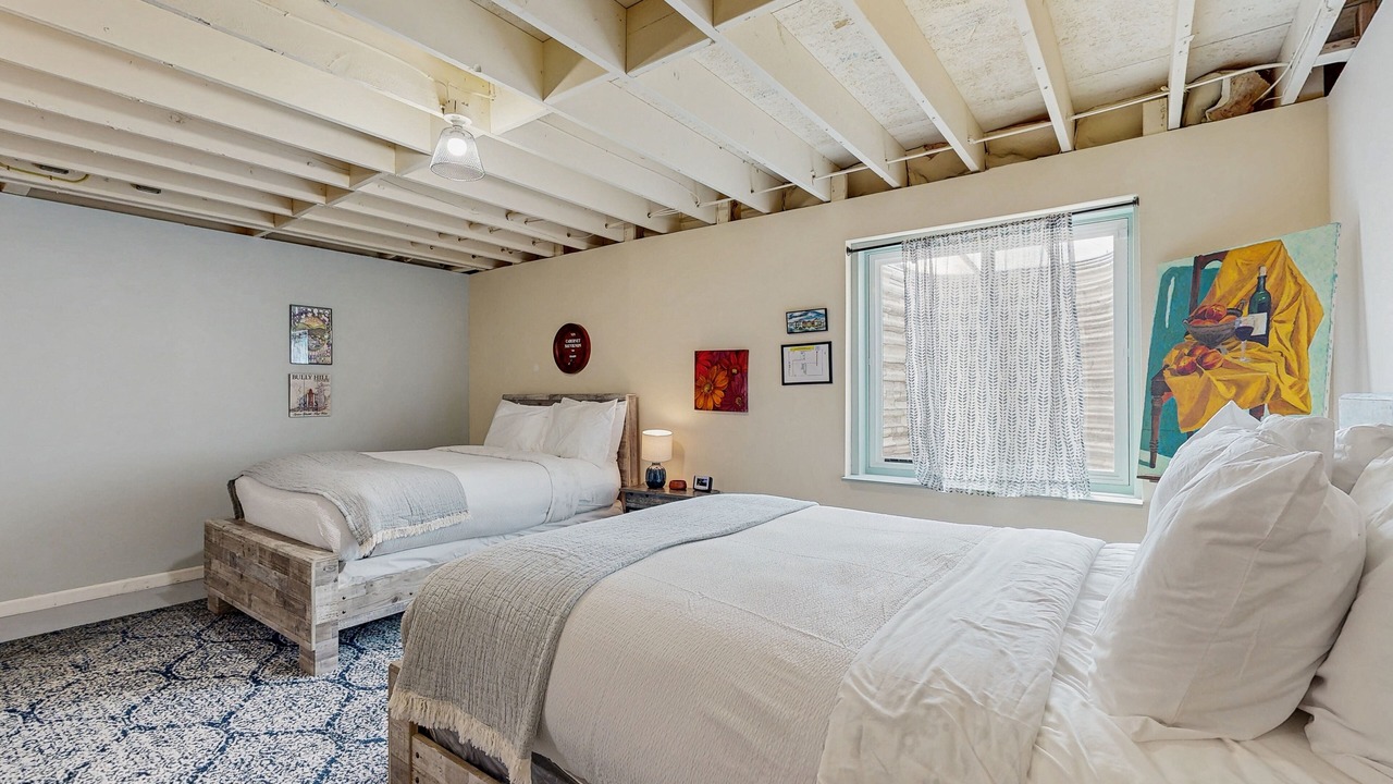 Photo of Bedroom in Hammondsport