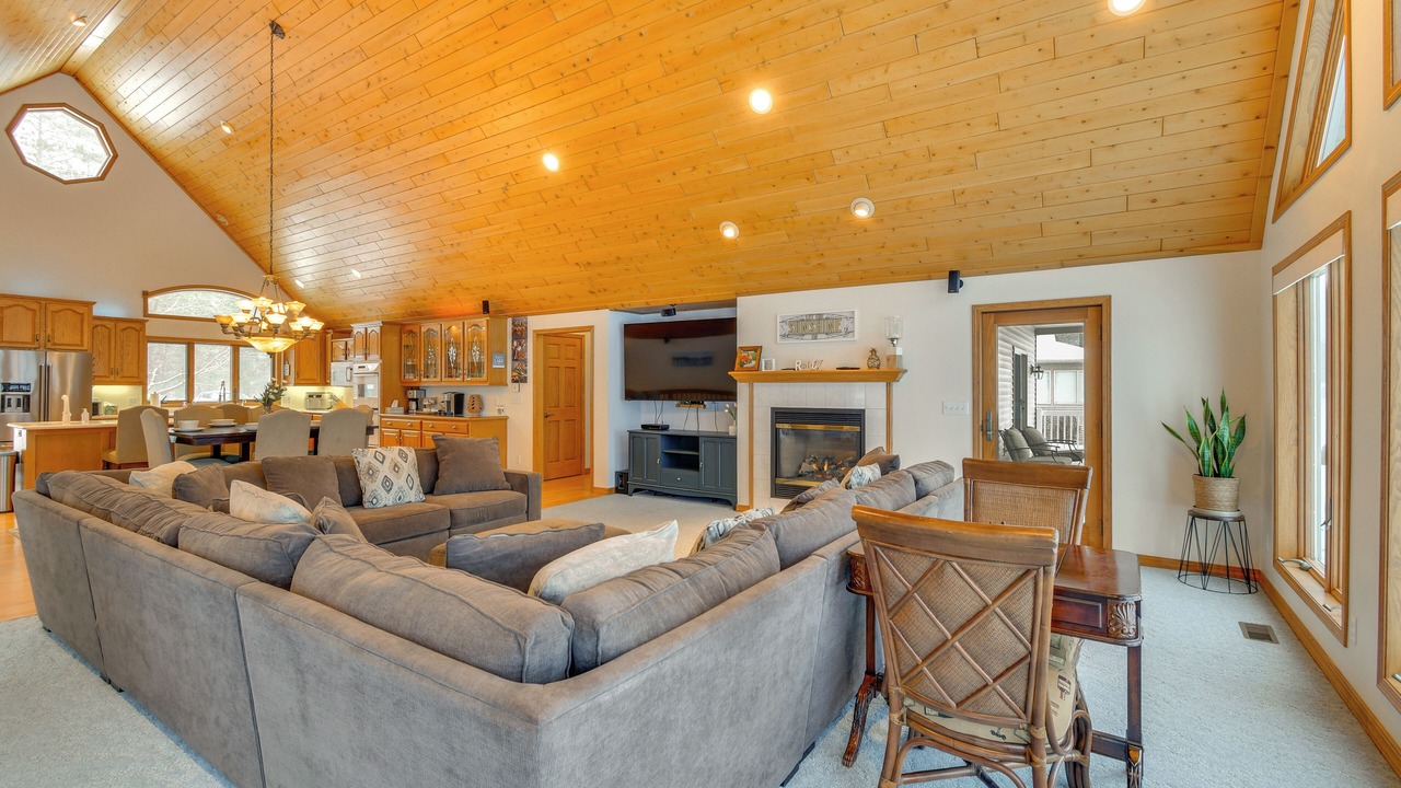 Photo of Livingroom in Gladwin