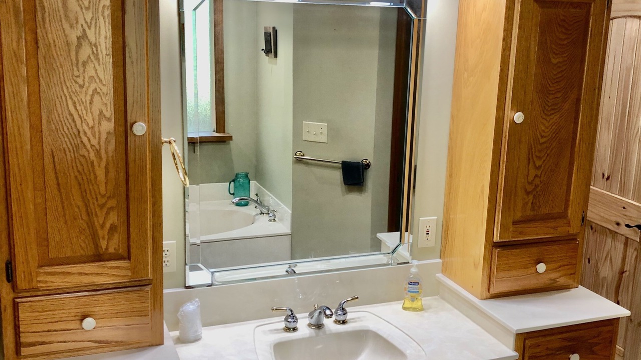 Photo of Bathroom in Wears Valley