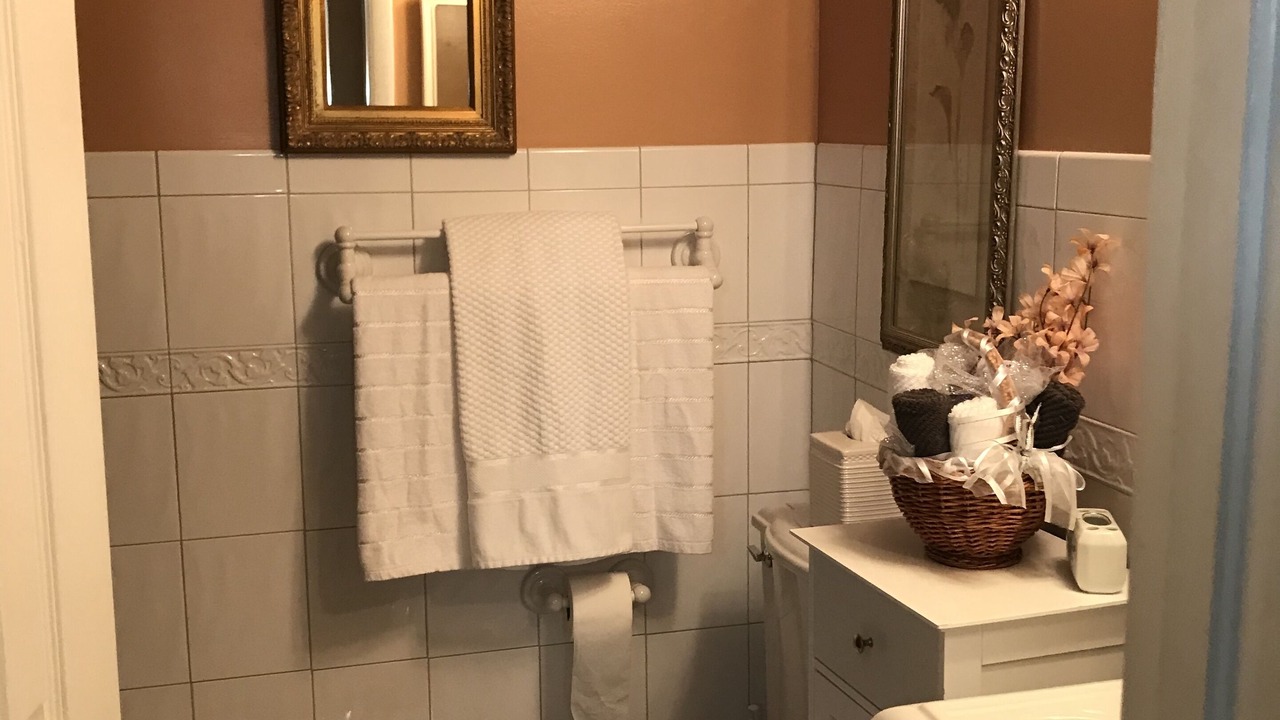 Photo of Bathroom in Lauderhill