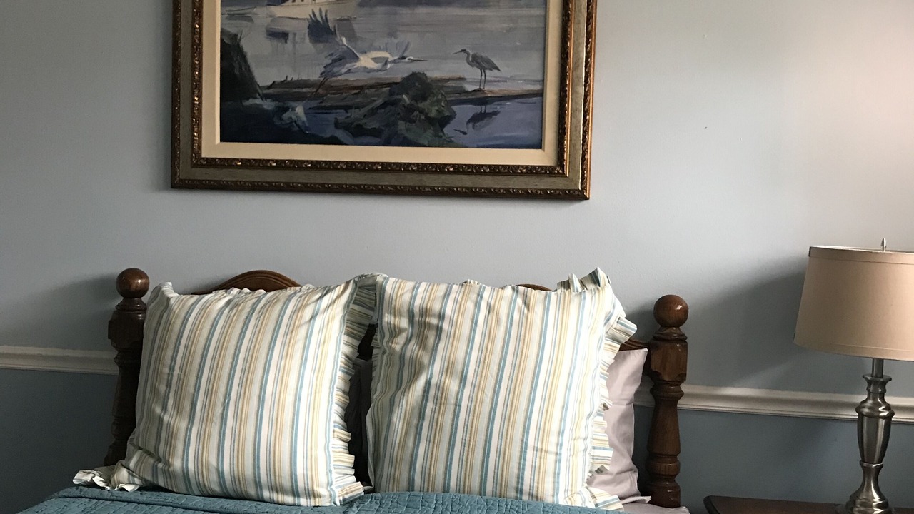 Photo of Bedroom in Lauderhill