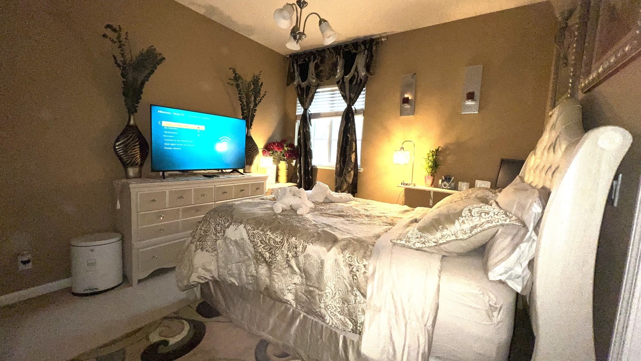 Photo of Bedroom in Tracy