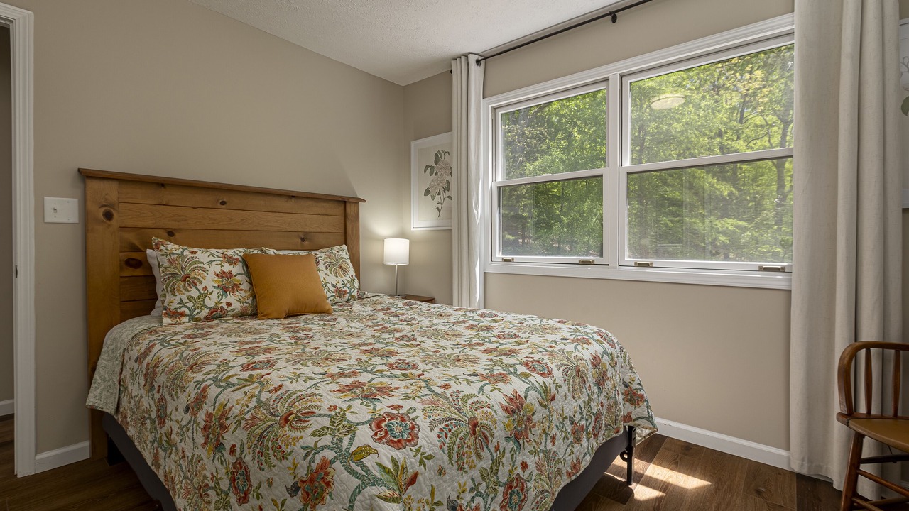 Photo of Bedroom in Wolf Creek