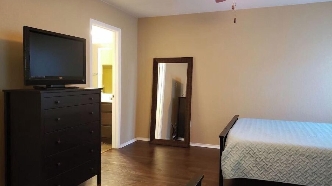 Photo of Bedroom in Southside