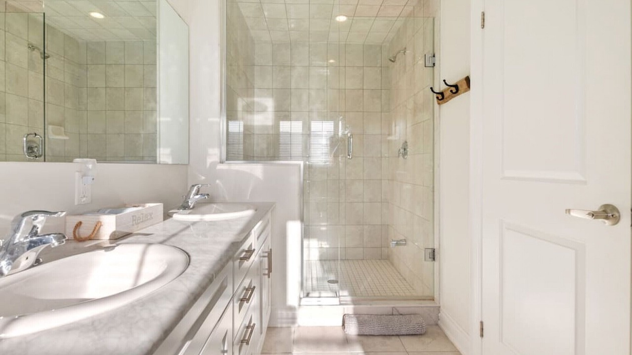 Photo of Bathroom in The Blue Mountains